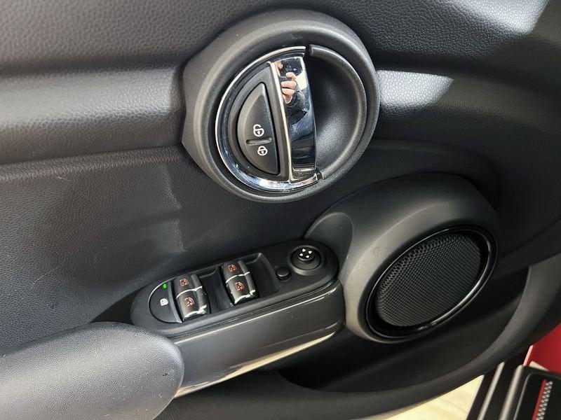 MINI Mini 5 porte Mini 1.5 Cooper Boost 5 porte