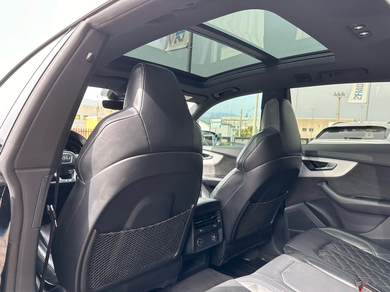 Audi Q8 SQ8 TDI quattro tiptronic