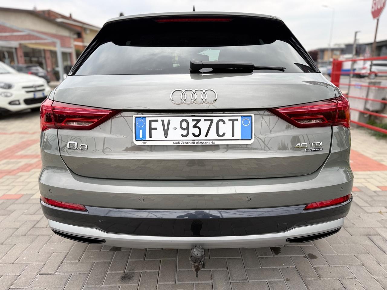 Audi Q3 40 TDI quattro S tronic 190CV .GANCIO TRAINO