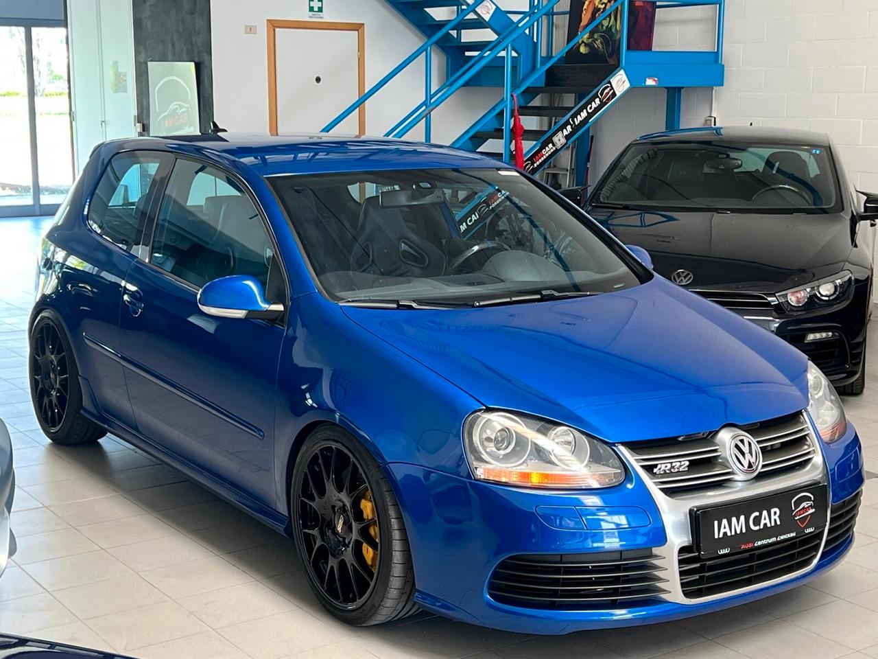 Volkswagen Golf 3.2 VR6 4mot. 3p. DSG R32