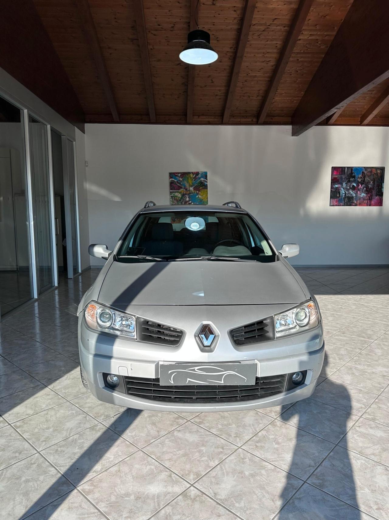 Renault Megane Mégane 1.5 dCi/105CV Grandtour Dynamique