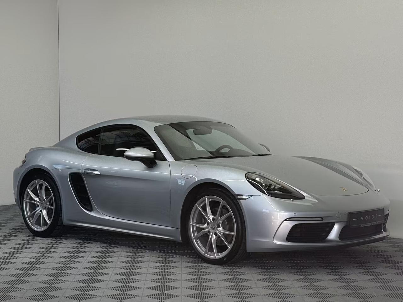 Porsche Cayman 718 2.0 300cv, navi, CarPlay