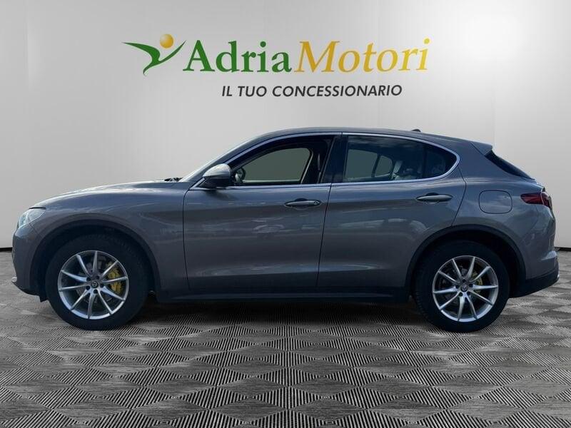Alfa Romeo Stelvio 2.2 Turbo Diesel 210CV AT8 Q4 Super