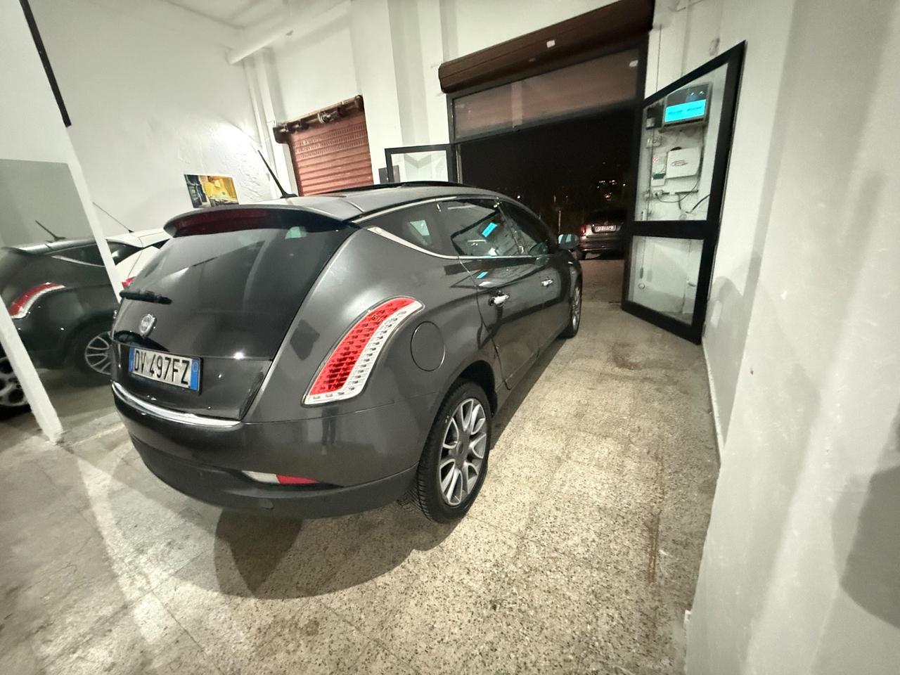 Lancia Delta 1.6 MJT DPF Platino