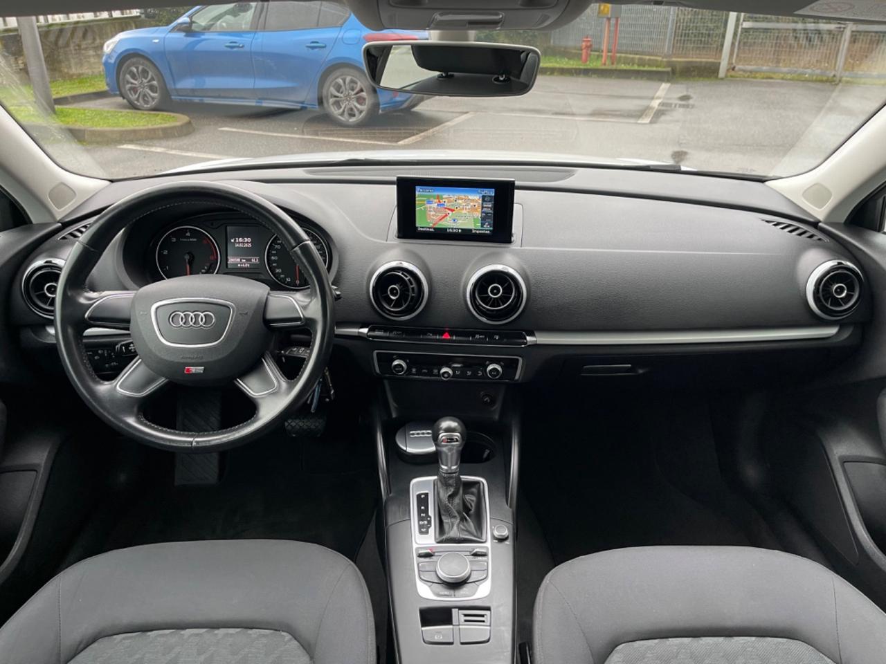 Audi A3 1.6 TDI clean diesel S tronic Business