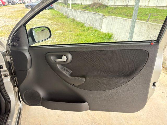 OPEL Corsa 1.2i 16V cat 3 porte OK NEOPATENTATI PRIMO PREZZO