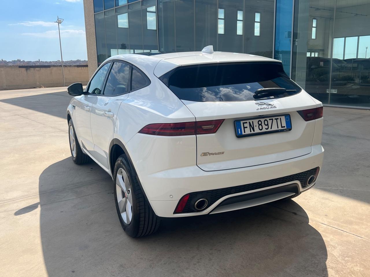 Jaguar E-Pace 2.0D 180 CV AWD aut. R-Dynamic - UNICO PROPRIETARIO