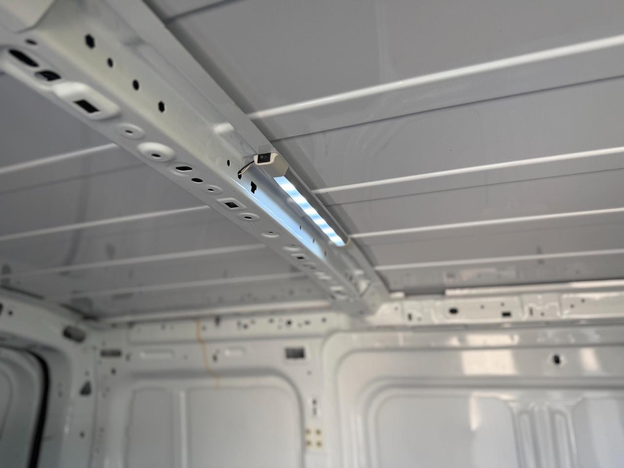 Ford Transit Connect 210 1.5 TDCi 100CV PL Furgone 3 POSTI PASSO LUNGO