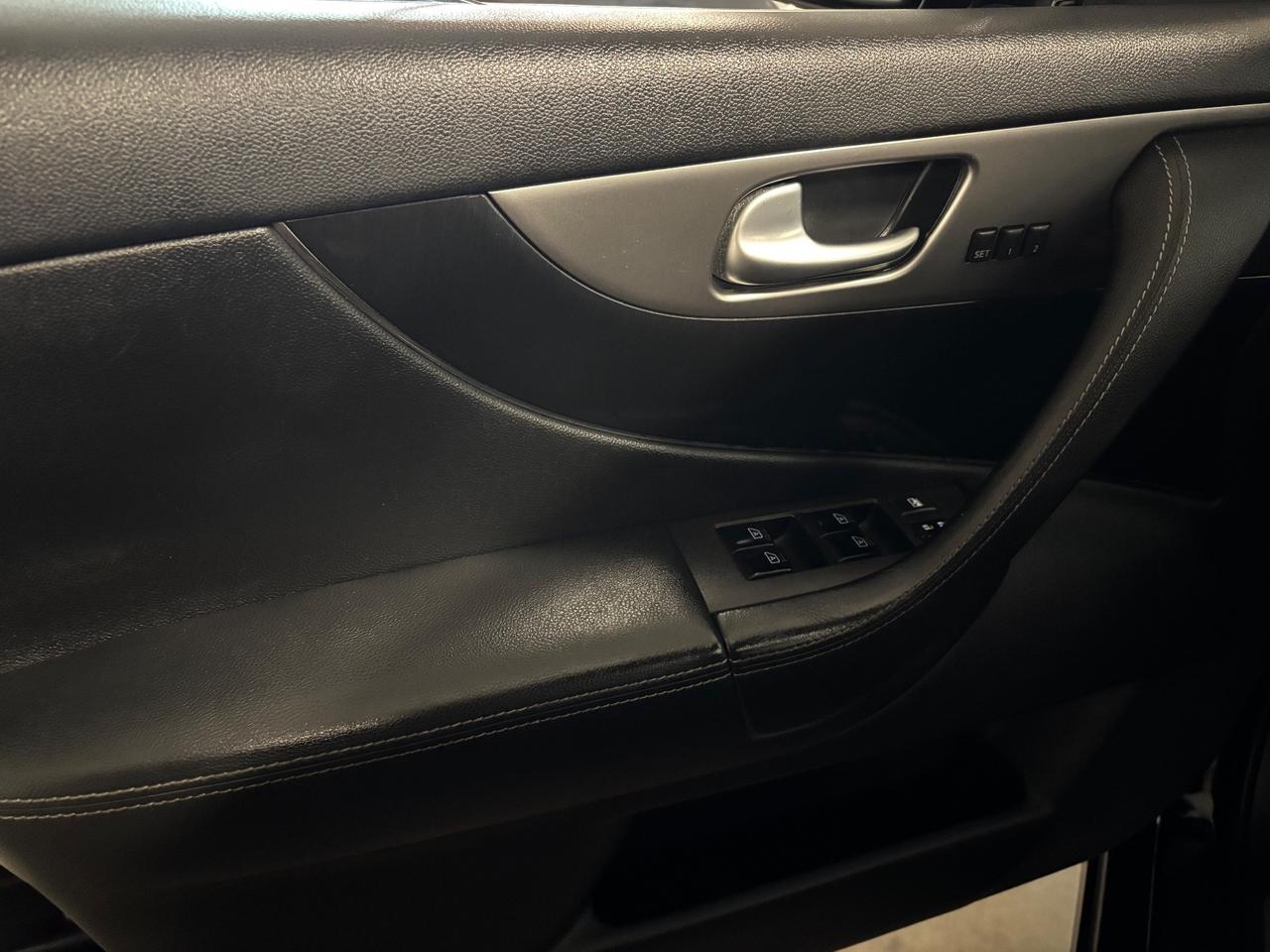 Infiniti FX FX30d S PREMIUM |FULL OPT. |