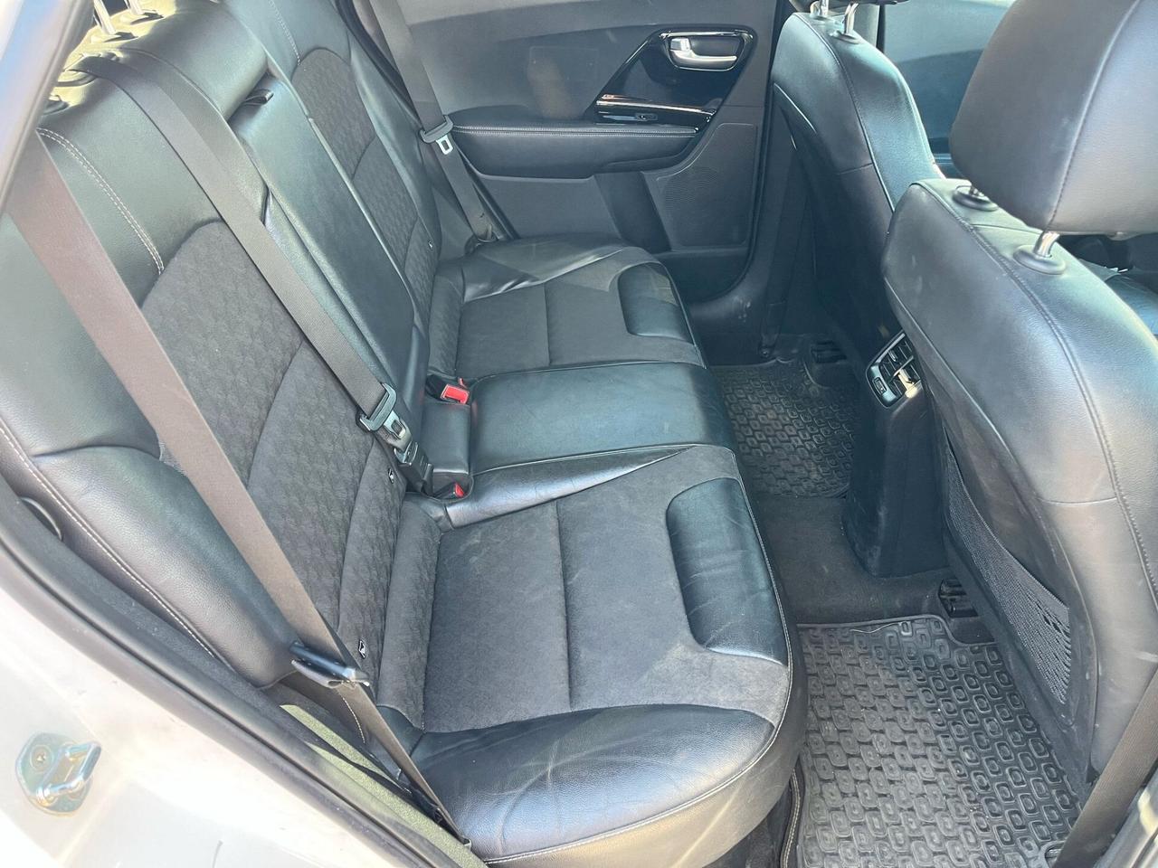 Kia Niro 1.6 HYBRID/BENZINA