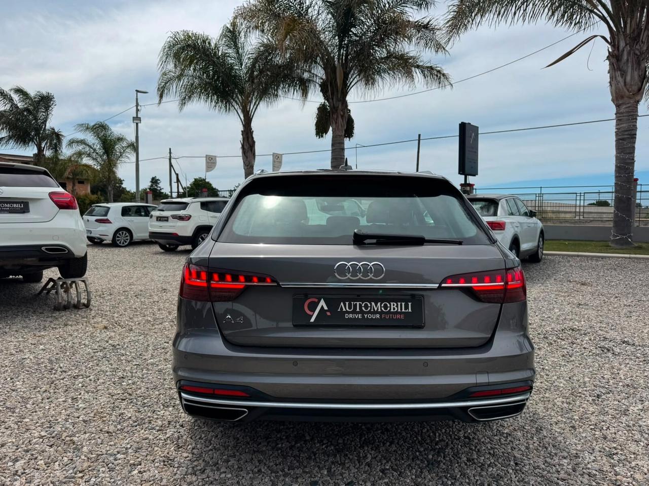 Audi A4 Avant 35 TDI/163 CV S tronic line edition