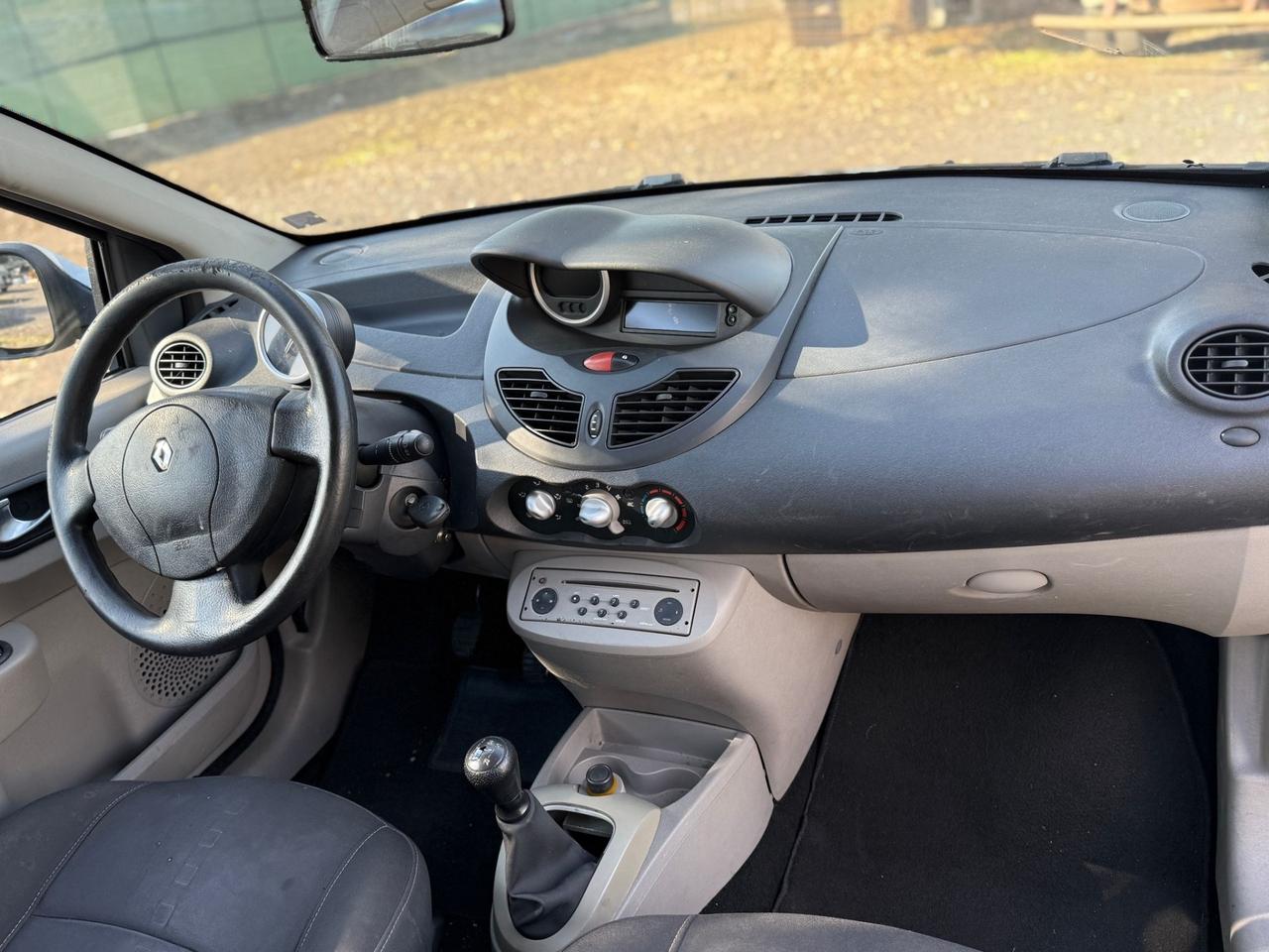 Renault Twingo 1.5 dCi 65CV Initiale