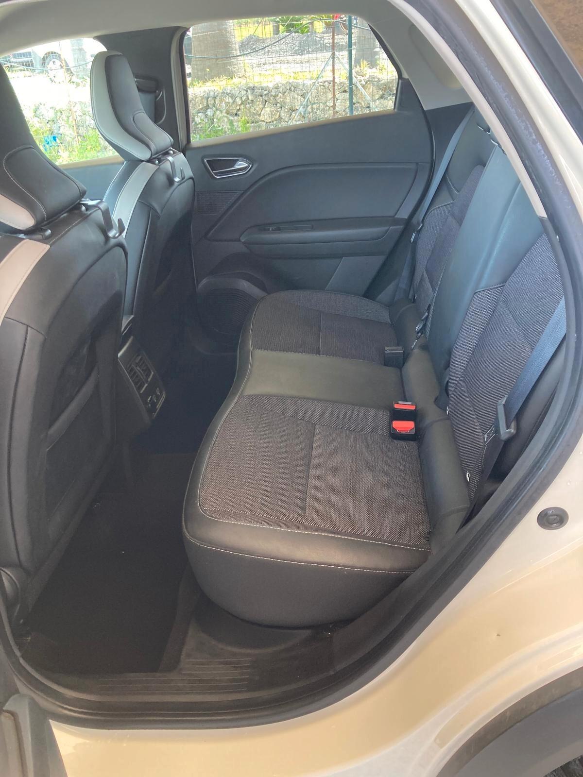 Renault Captur Blue dCi 115 CV Intens