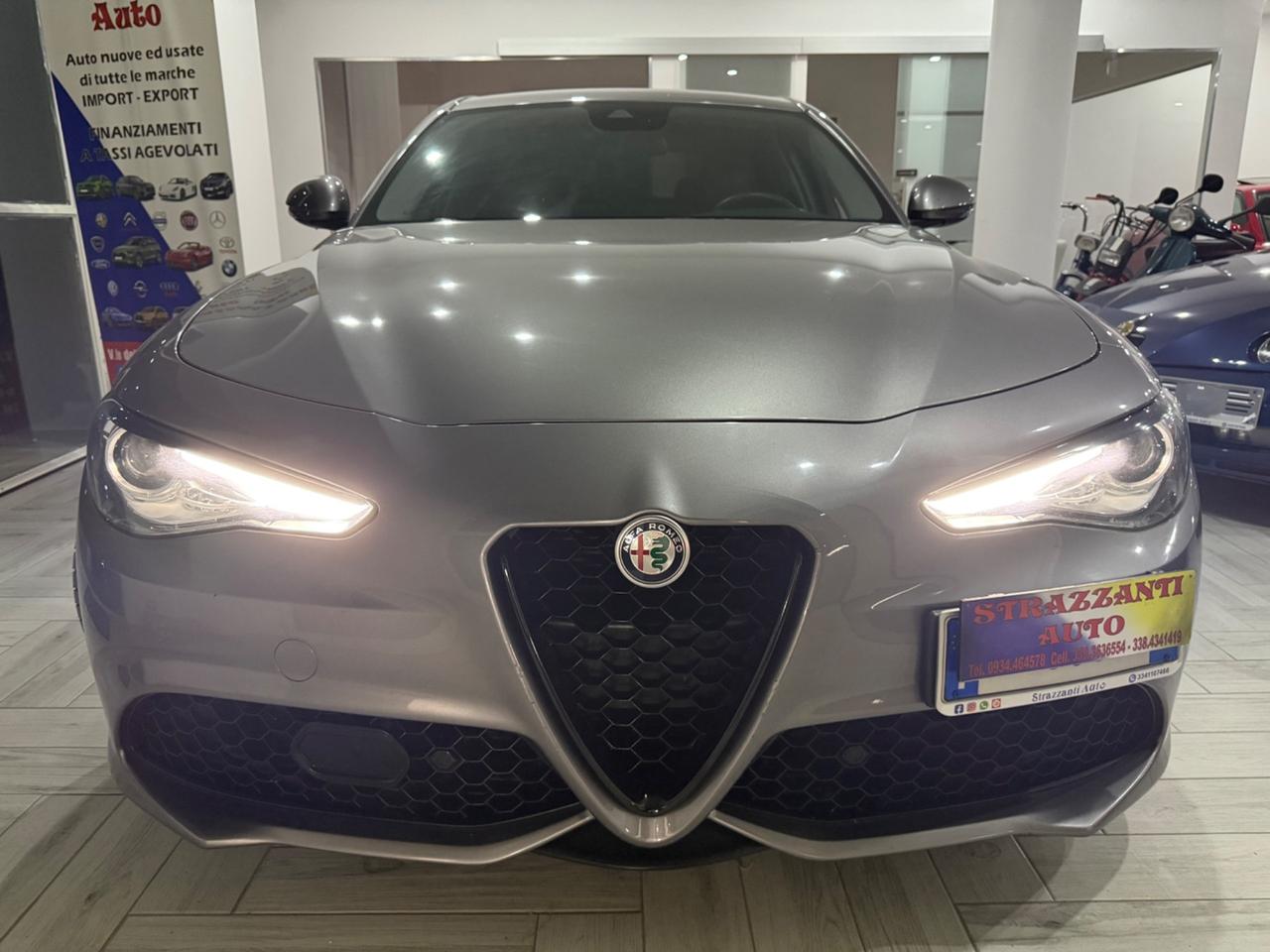 Alfa Romeo Giulia 2.2TurboD210CV Q4 VELOCE IPERFULL2018