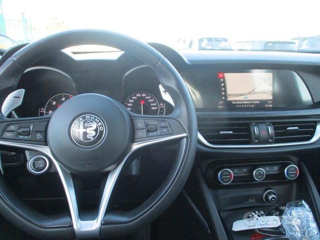 Alfa Romeo Stelvio 2.2 M-JET 210CV Q4