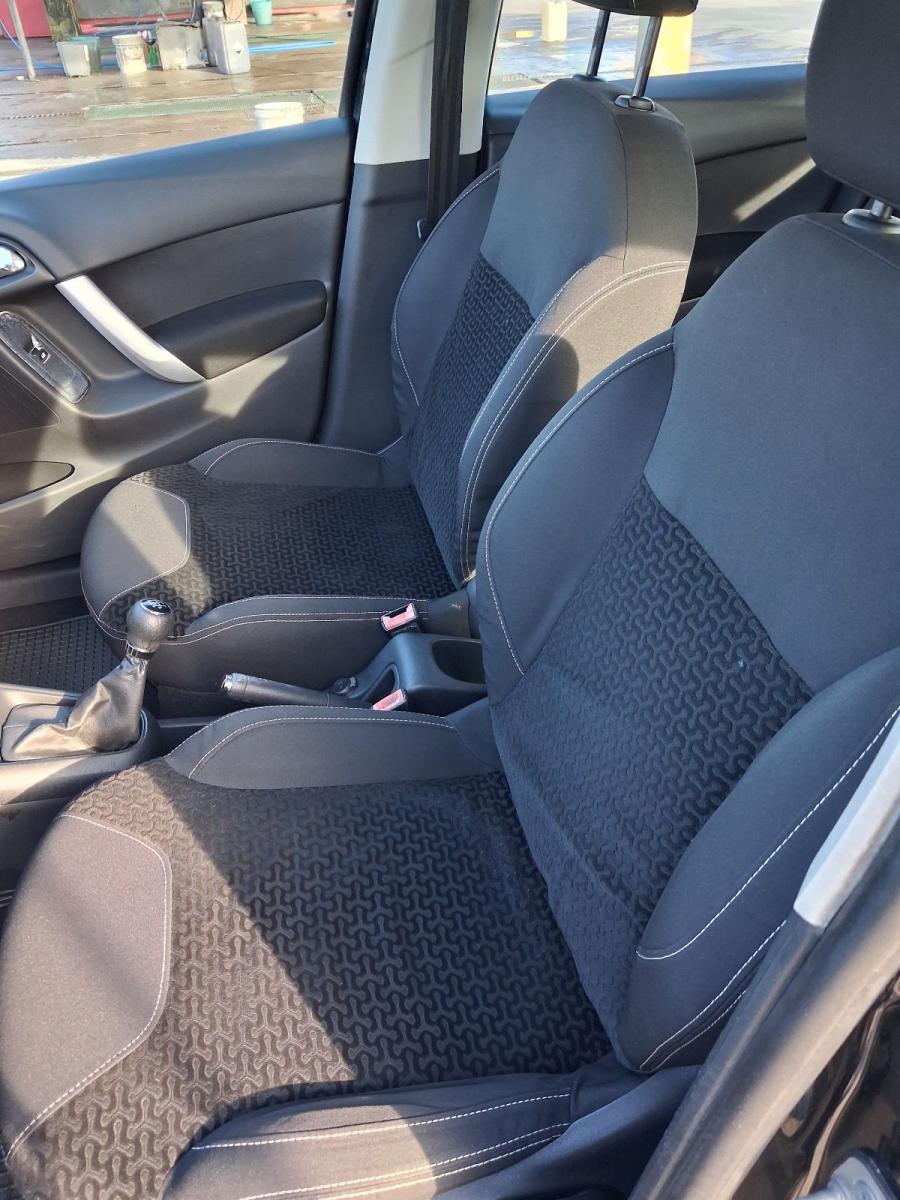 CITROEN - C3 - 1.4 Exclusive