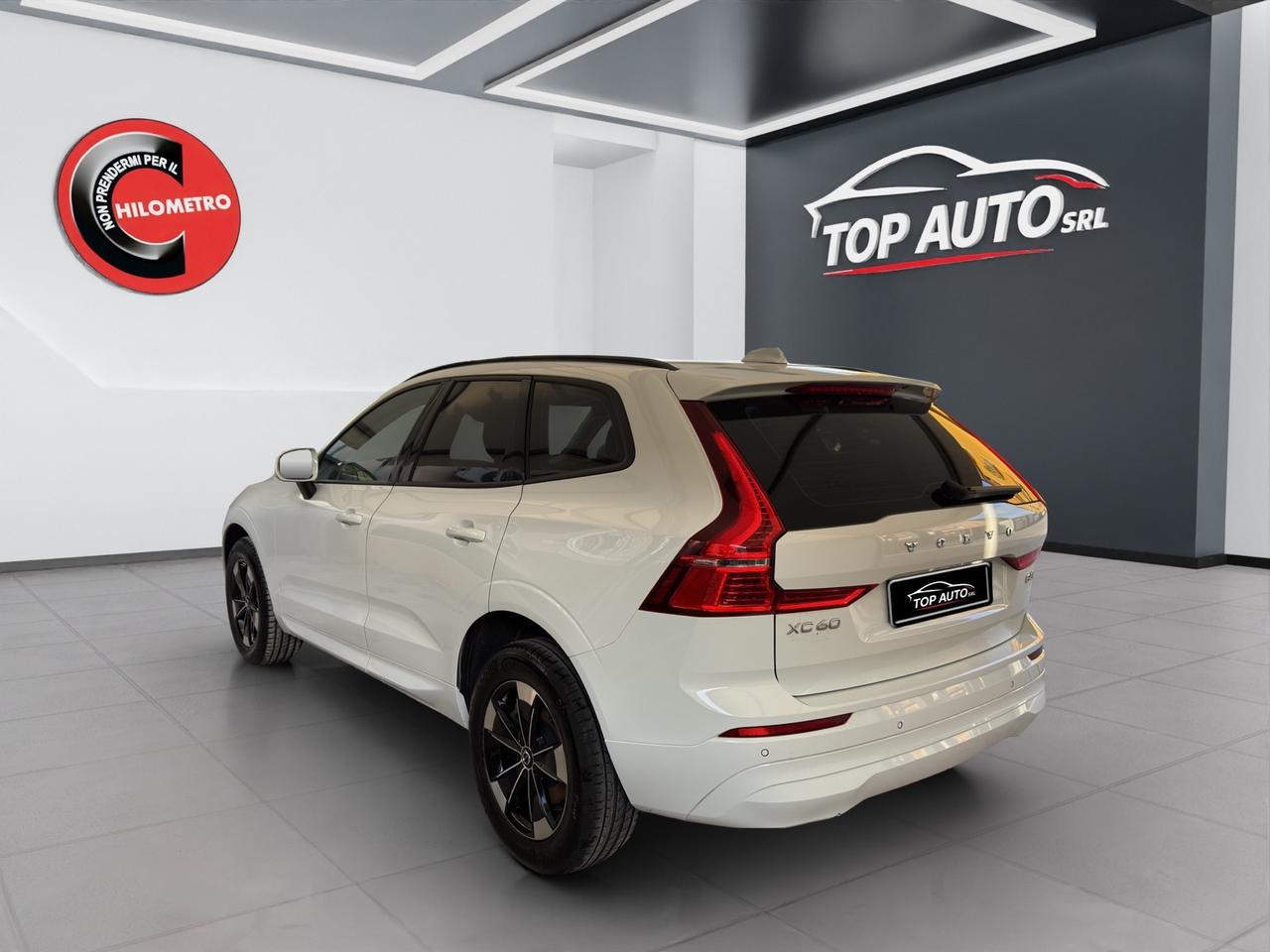 VOLVO XC60 B4 AWD MILD HYBRID MOMENTUM - 2021