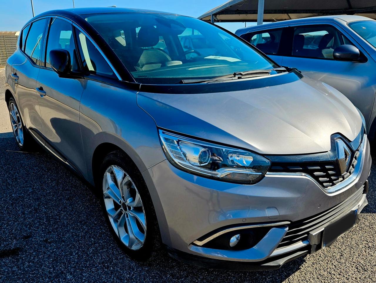 Renault Scénic dCi 2018 60.000km PARI AL NUOVO