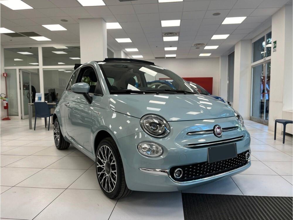 Fiat 500 C 1.0 Hybrid Dolcevita