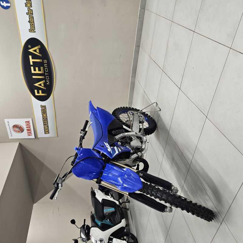 Yamaha YZ 125 - 2025