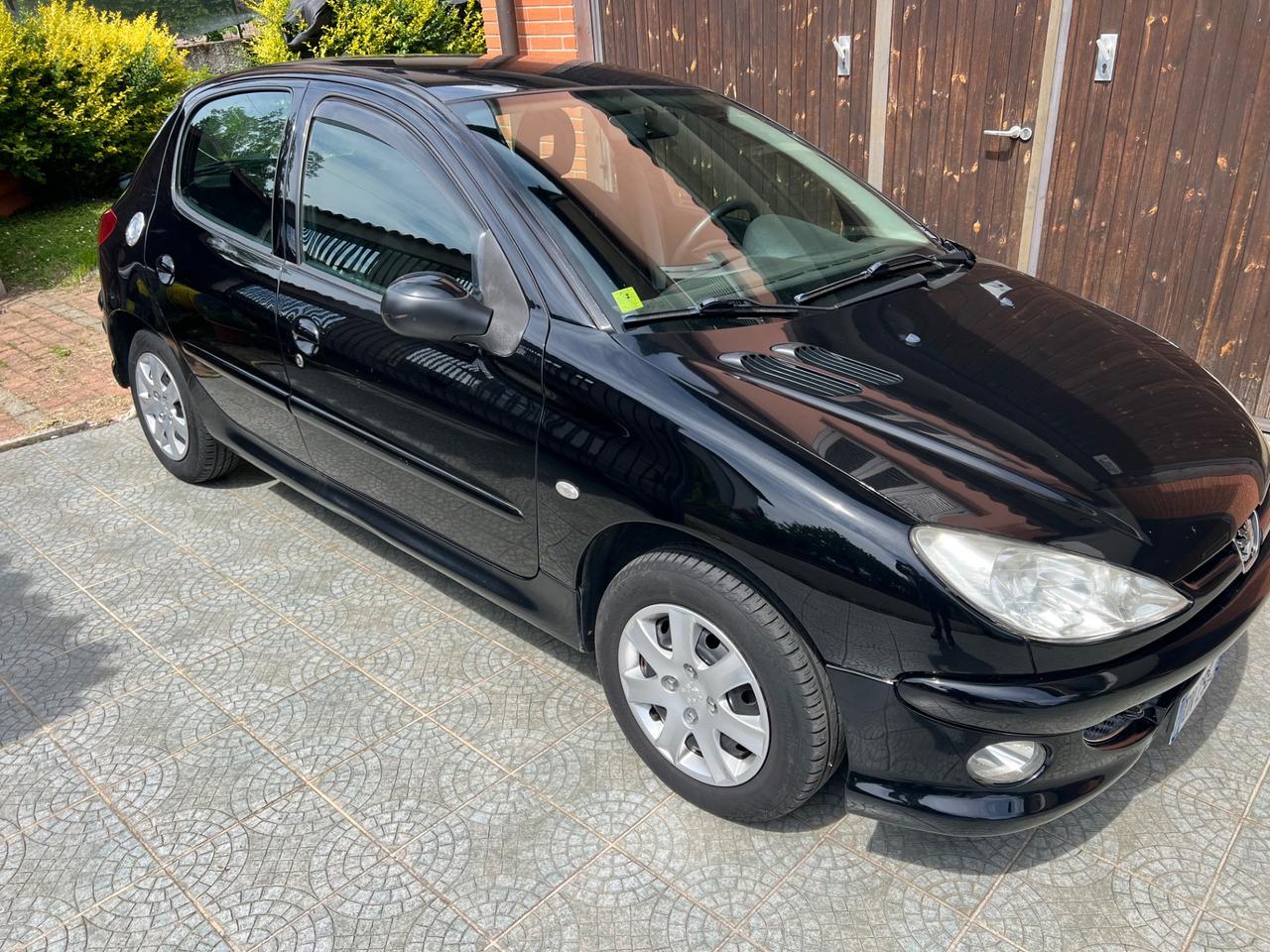 Peugeot 206 1.4 5p. Enfant Terrible