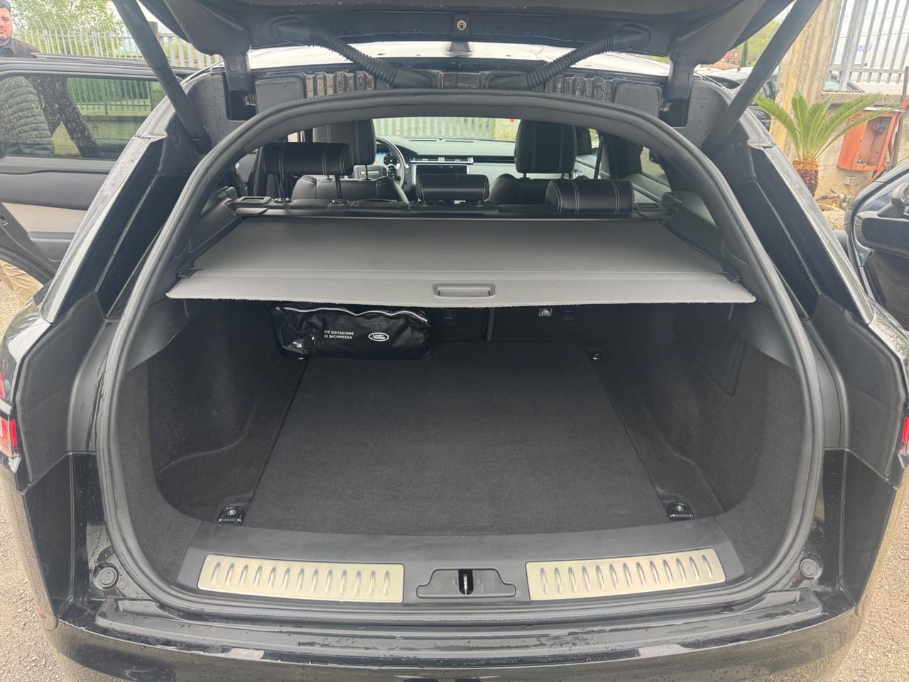 Land Rover Range Velar 2.0D I4 240 CV R-Dynamic S