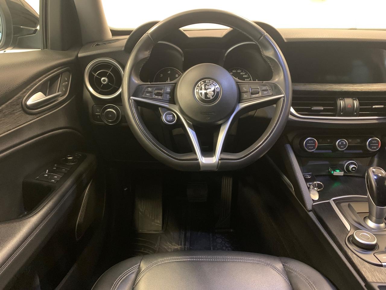 Alfa Romeo Stelvio 2.2 Turbodiesel 210 CV AT8 Q4 B-Tech