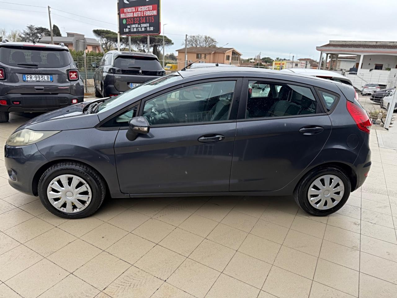 Ford Fiesta 1.4 TDCi 68CV 5 porte Titanium