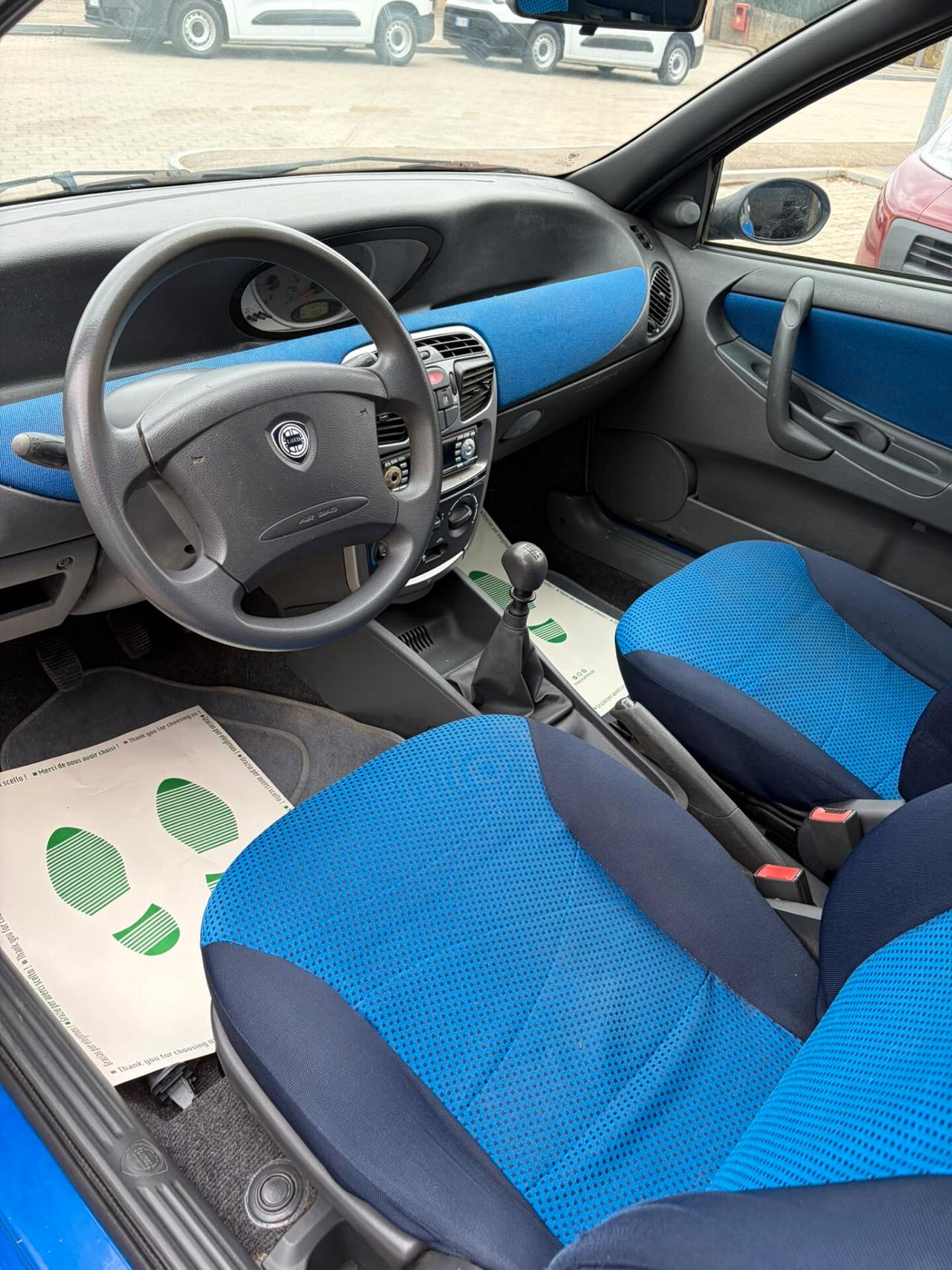 Lancia Y 1.2i cat Elefantino Blu