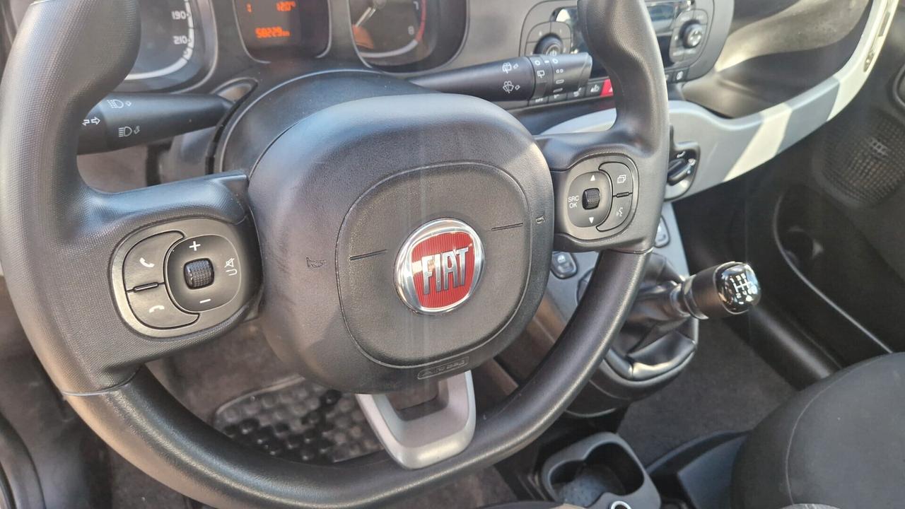 Fiat Panda 1.0 FireFly 70 CV Hybrid City Cross