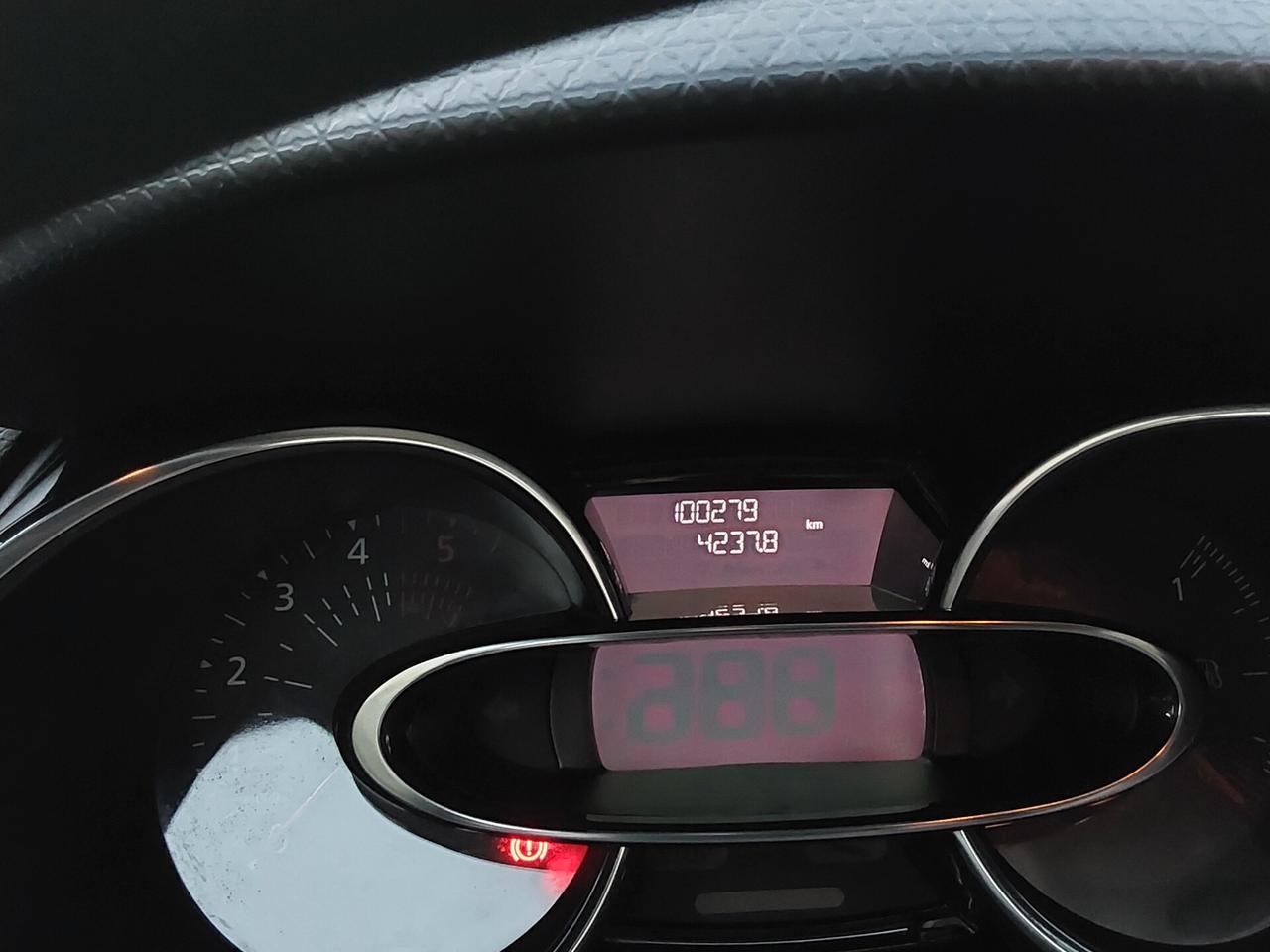 Renault Clio 1.5 dCi 8V 90 CV Duel