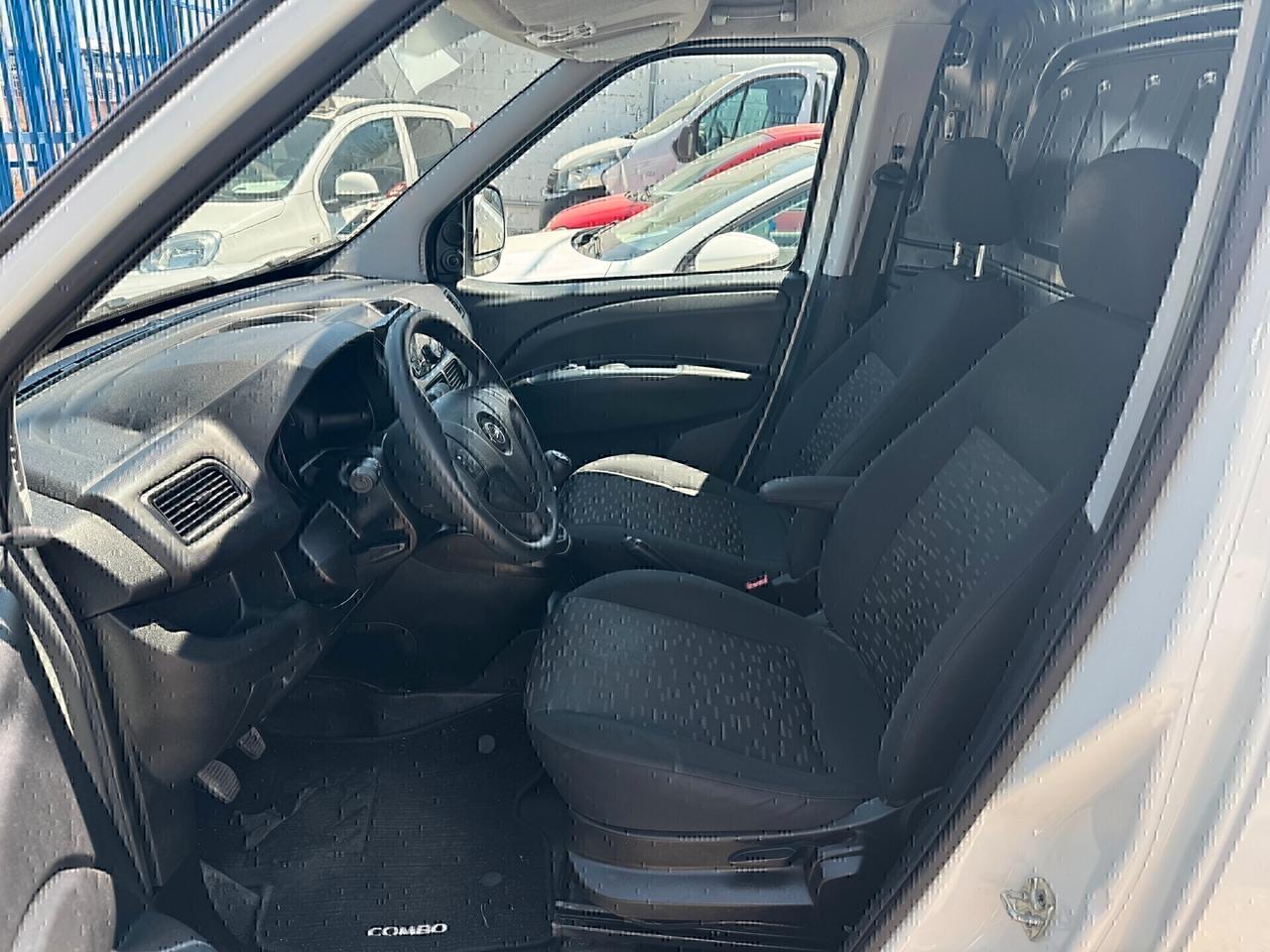 Opel Combo 1.6 CDTi "70.000KM"