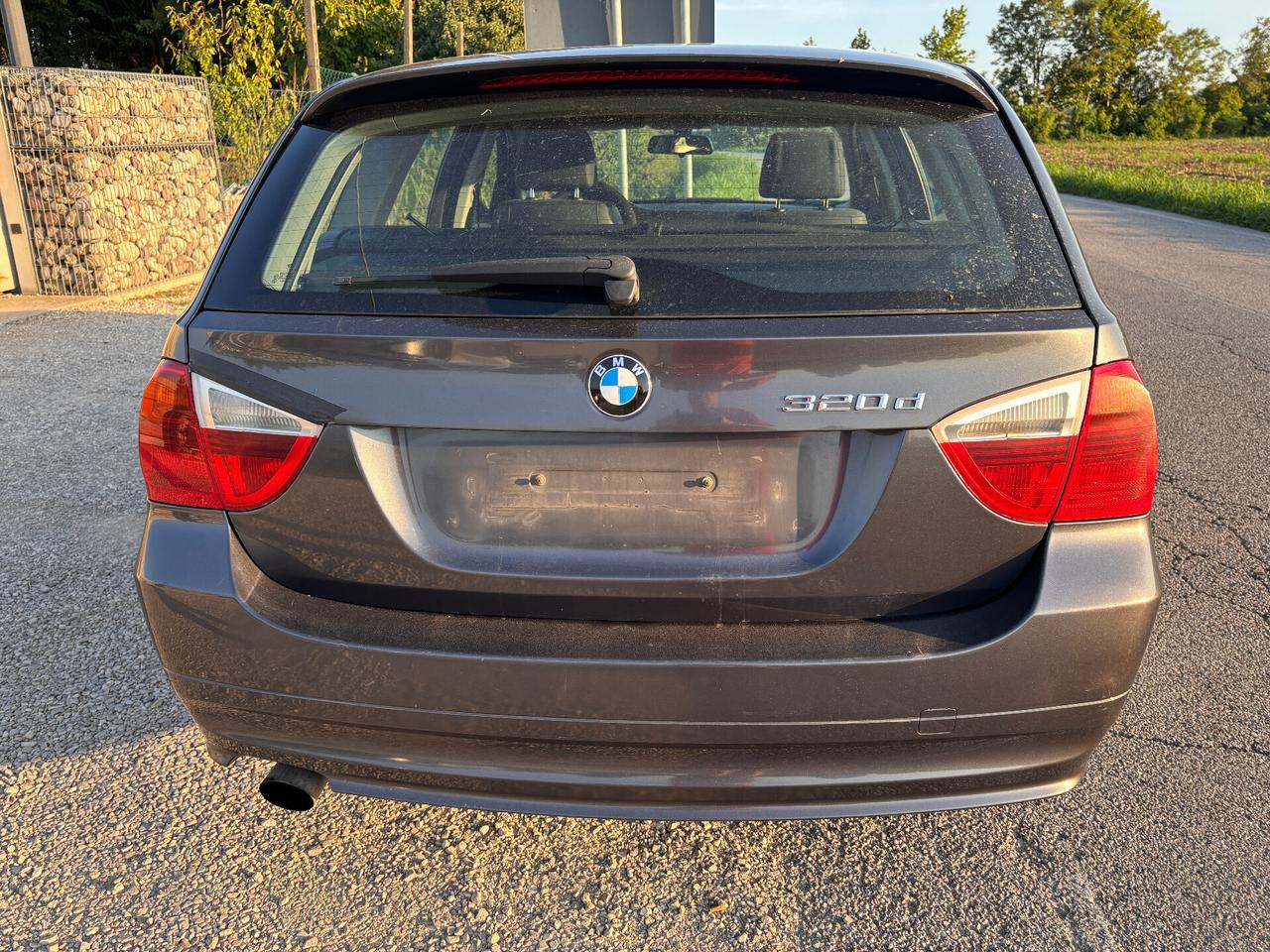 Bmw 320 320d cat Touring Attiva