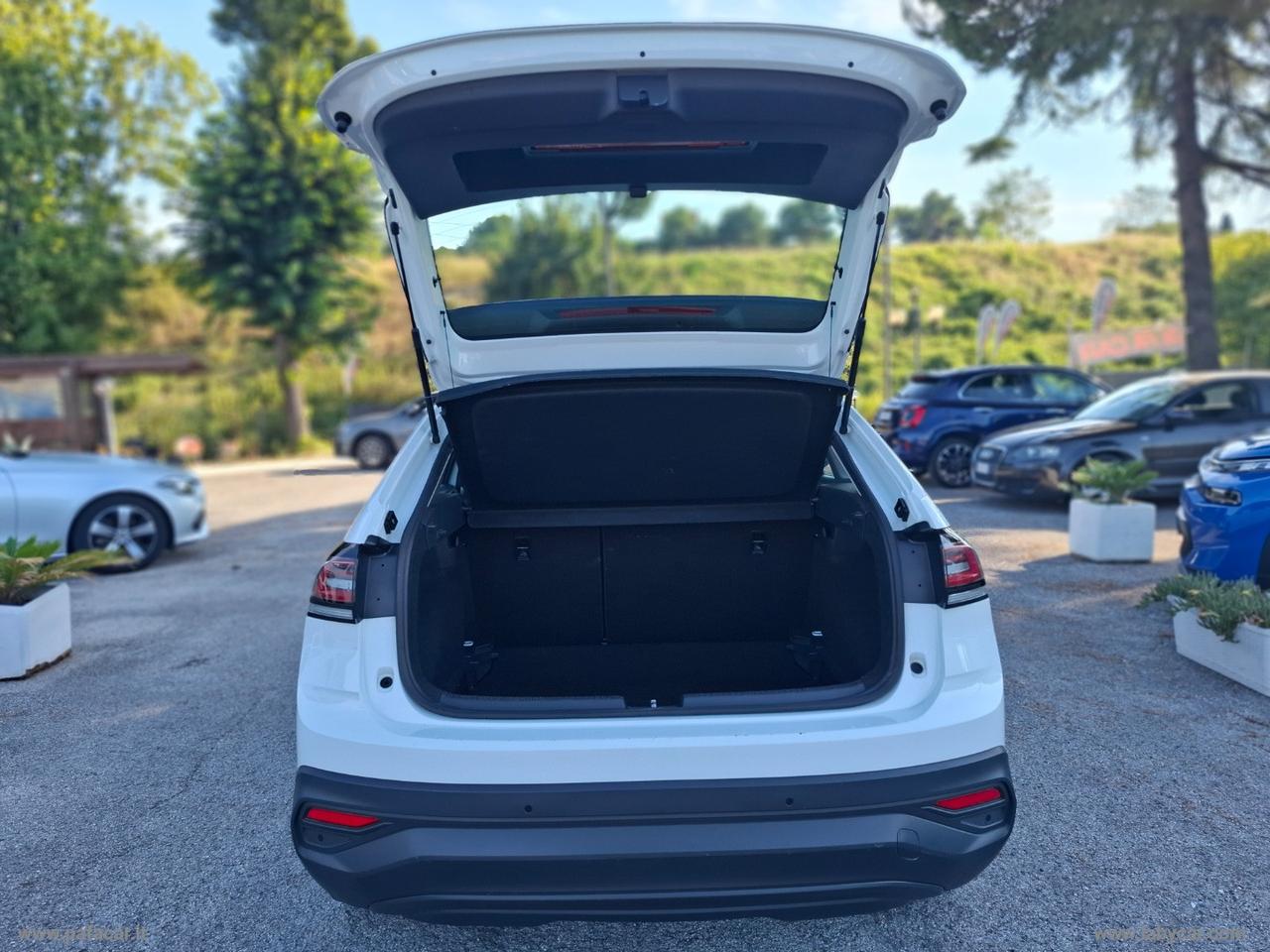 VOLKSWAGEN Taigo 1.0 TSI Life