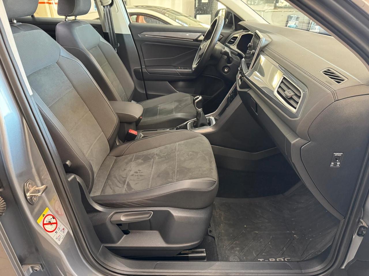 Volkswagen T-Roc 1.0 TSI Style PARI AL NUOVO SOLI 20.000 KM !!!