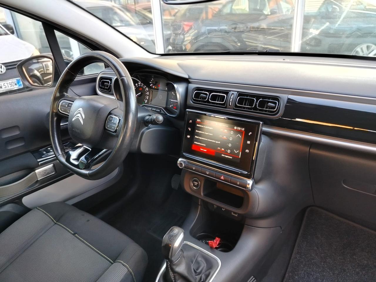 Citroen C3 PureTech 82 GPL Shine FULL OPTIONAL