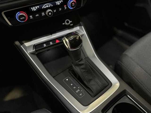 Audi Q3 35 TDI S tronic Business Advanced