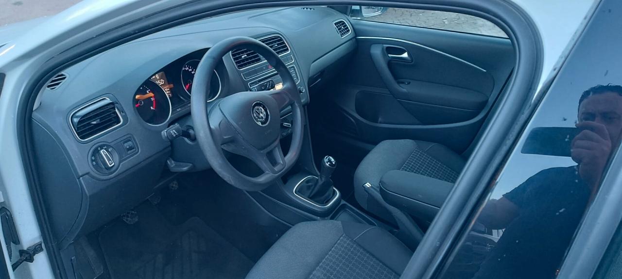 Volkswagen Polo 1.0 MPI 5p. Trendline