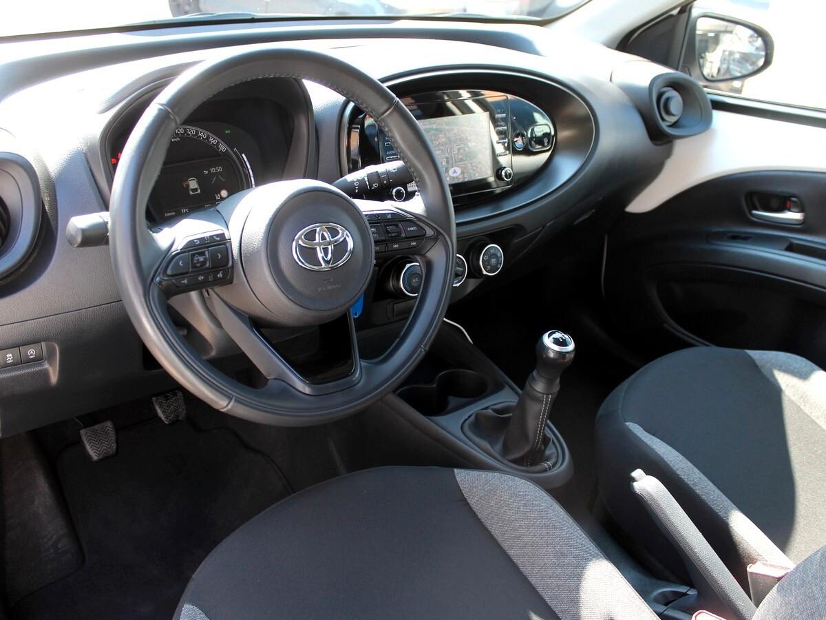 Toyota Aygo X 1.0 VVT-i 72 CV 5 porte Active **PREZZO VERO** UNIPRO IVA DEDUCIBILE