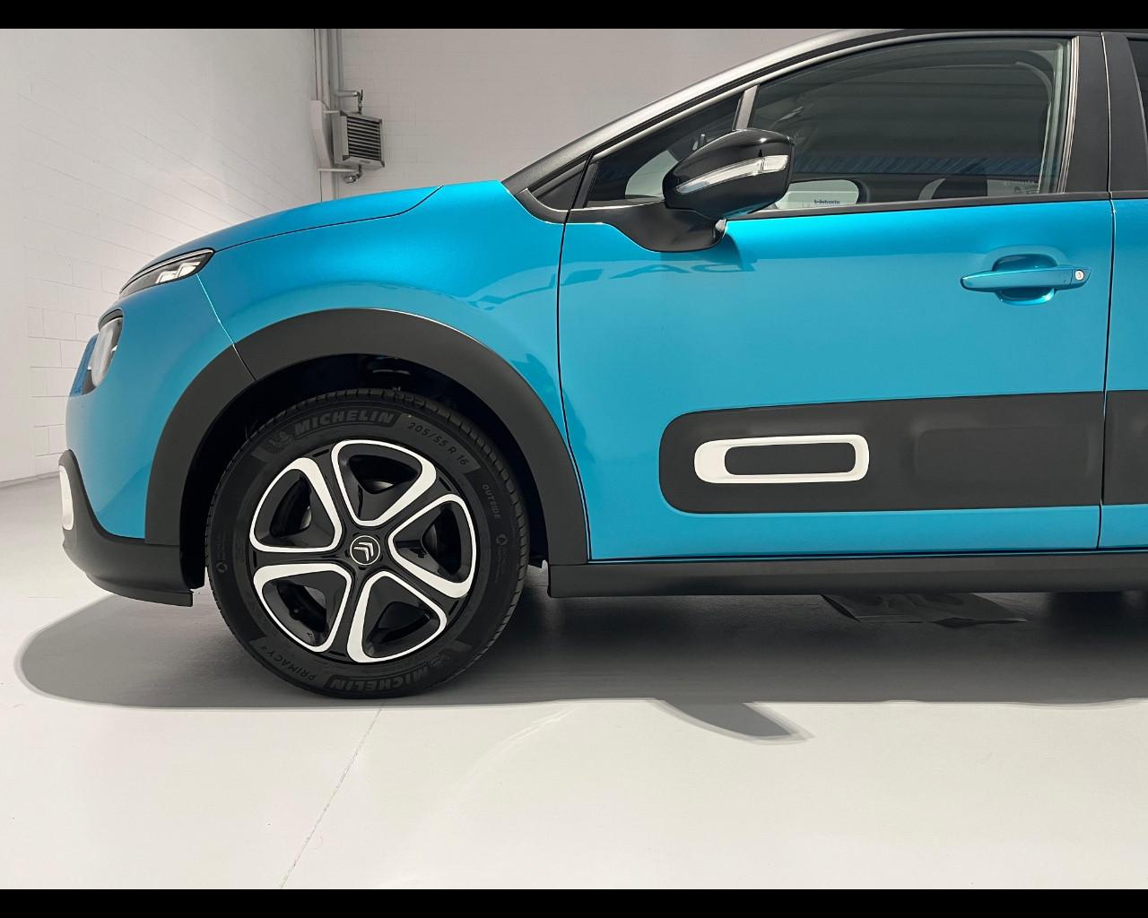 CITROEN C3 III 2017 - C3 1.2 puretech Shine s&s 83cv neopatentati my