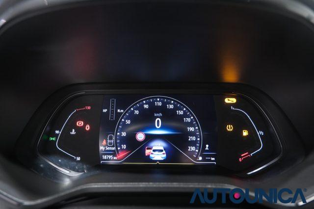 RENAULT Clio TCE 90 CV 5 PORTE TECHNO NEOPATENTATI