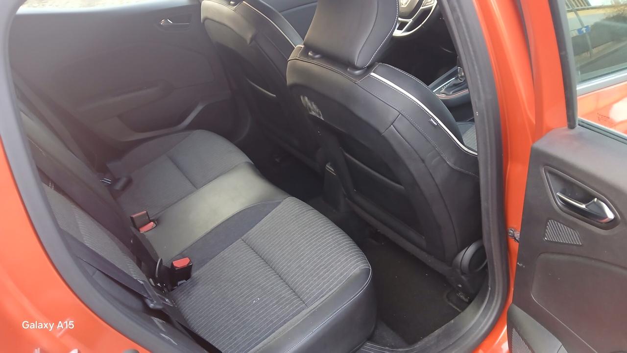 Renault Clio FULL HYBRID 140 CV RS LINE