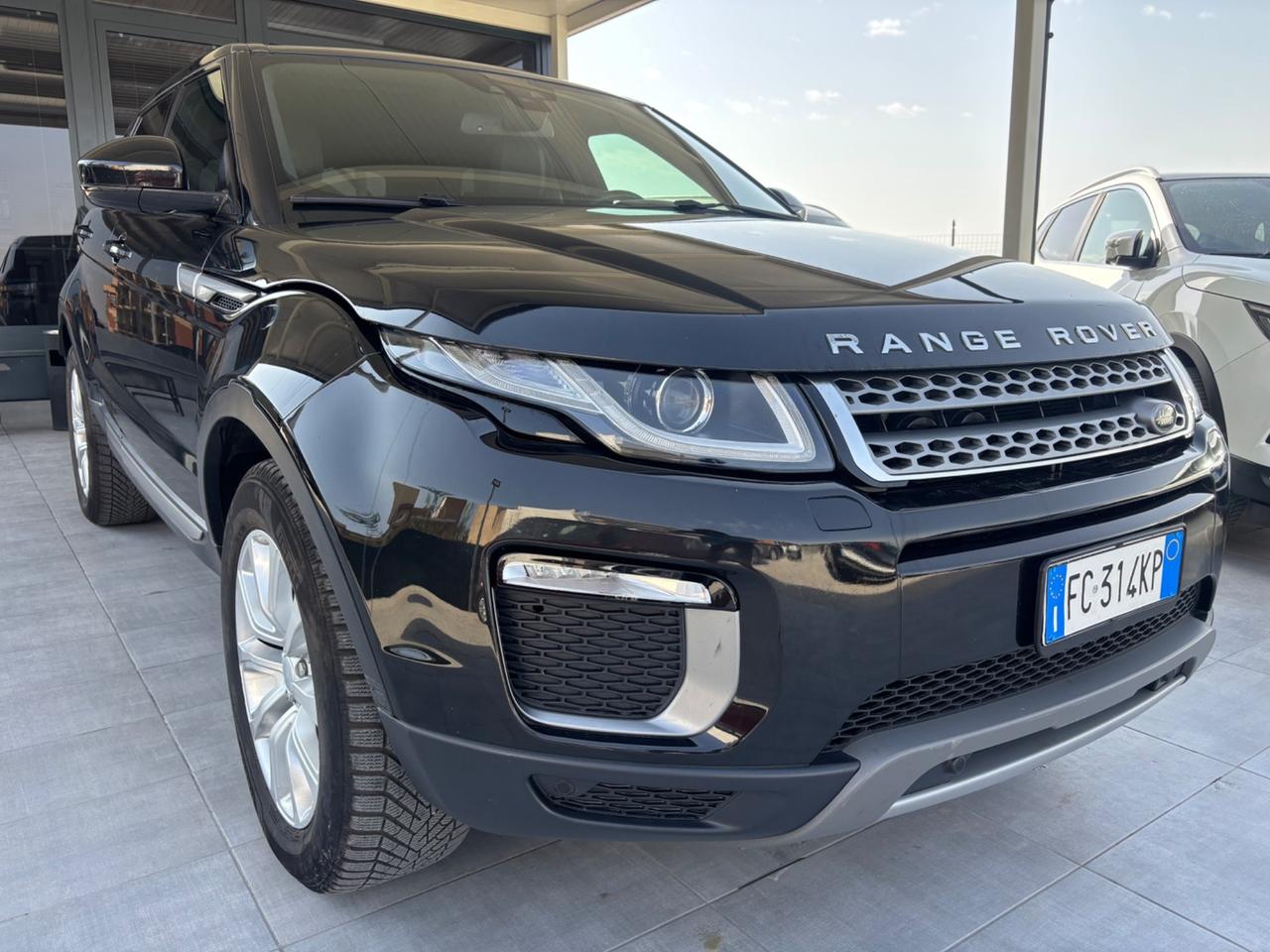 Land Rover Range Evoque 2.0 TD4 180 CV 5p. Autobiography