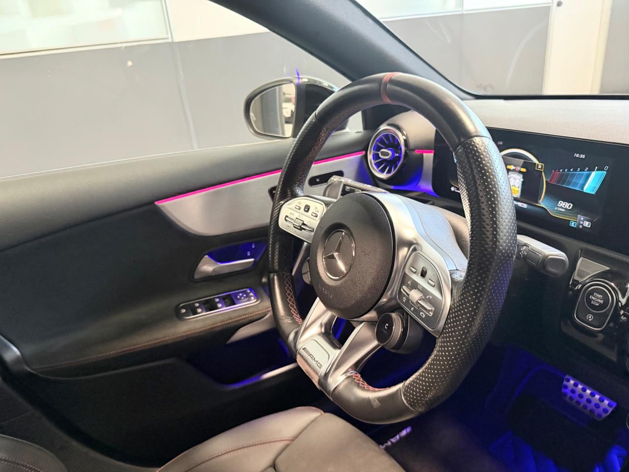 Mercedes-benz AMG A 35 4Matic RACE Edition Full