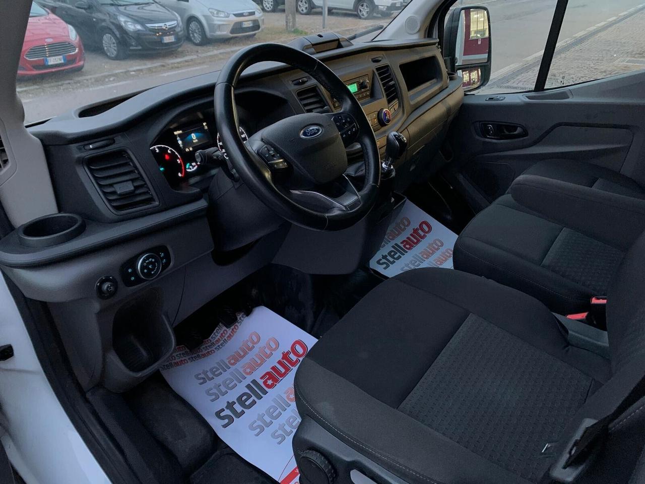 Ford Transit 350 2.0TDCi EcoBlue 170CV PC-RG RWD Cab.Entry