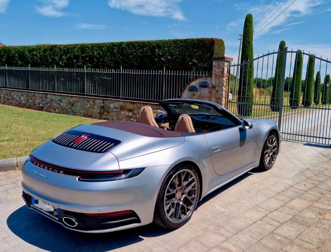 Porsche 992 4S