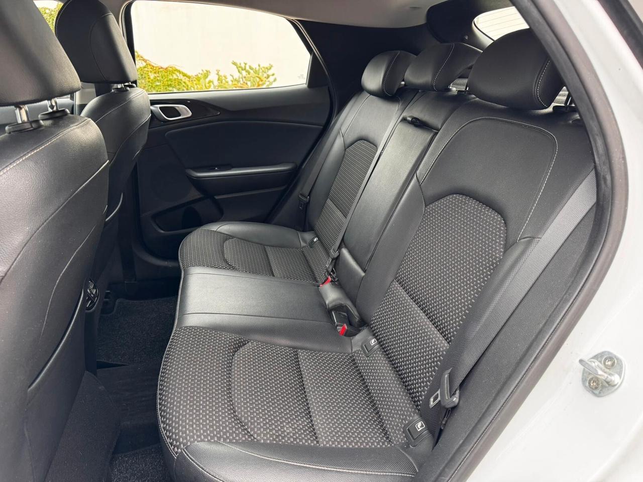 KIA XCEED 1.0 GPL 120CV SUPER ACCESSORIATA