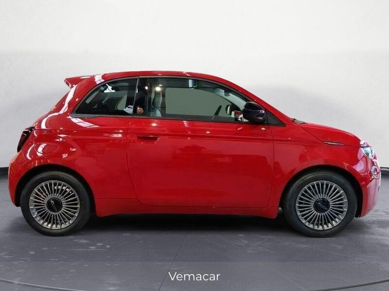 FIAT 500 500 1.0 hybrid Icon-PRONTA CONSEGNA ! OK NEOPATENTATI !
