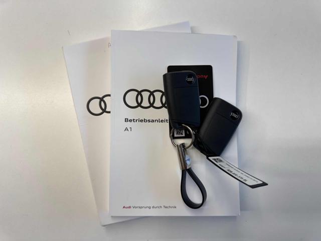 AUDI A1 allstreet 30 TFSI Business