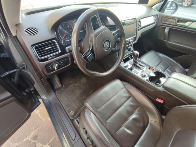 VOLKSWAGEN Touareg executive